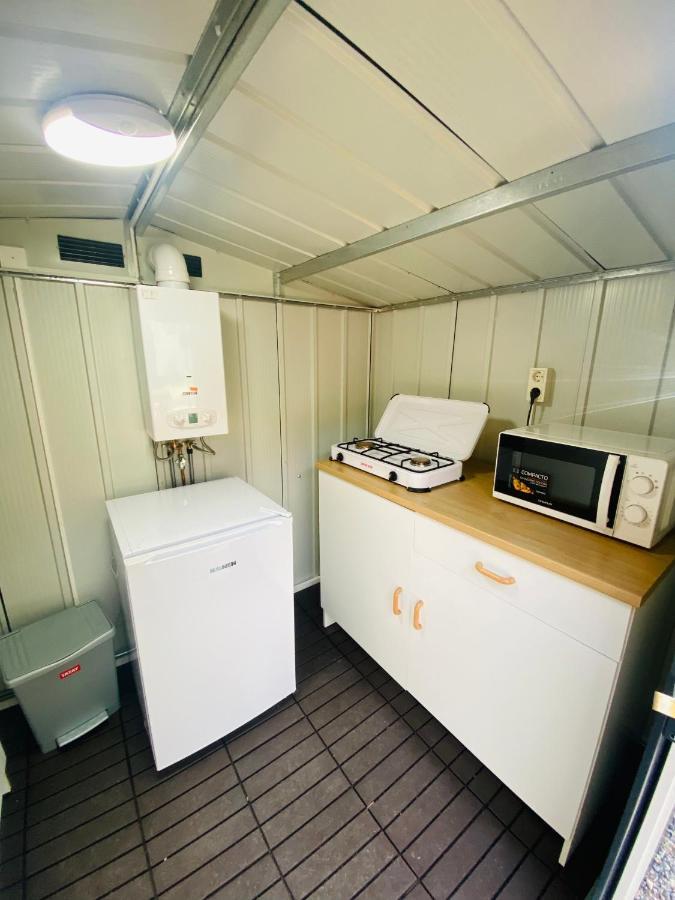 Camping Oliana Ngoại thất bức ảnh